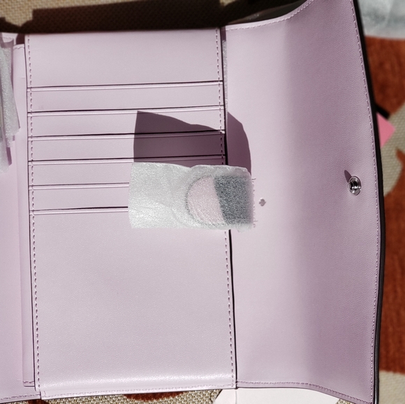 Kate Spade NY Laurel Way Winni Crossbody - Picture 5 of 5